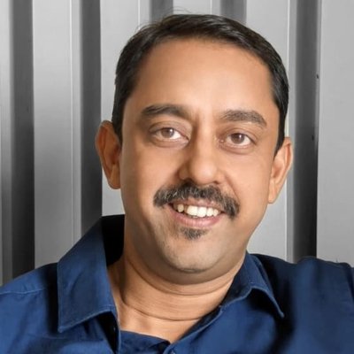 Portrait of Mr Subhadip Niyogi.